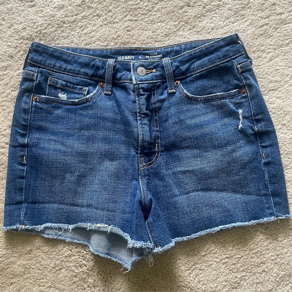 Old Navy High-Rise Jean Shorts Size 6